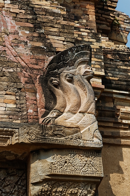 Prasat Sikhoraphum-MAR15-040